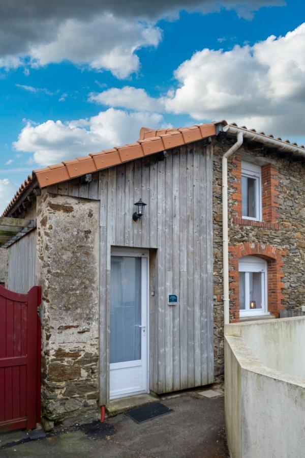 Le Duplex A Mimine Apartment Le Pin-en-Mauges Exterior photo